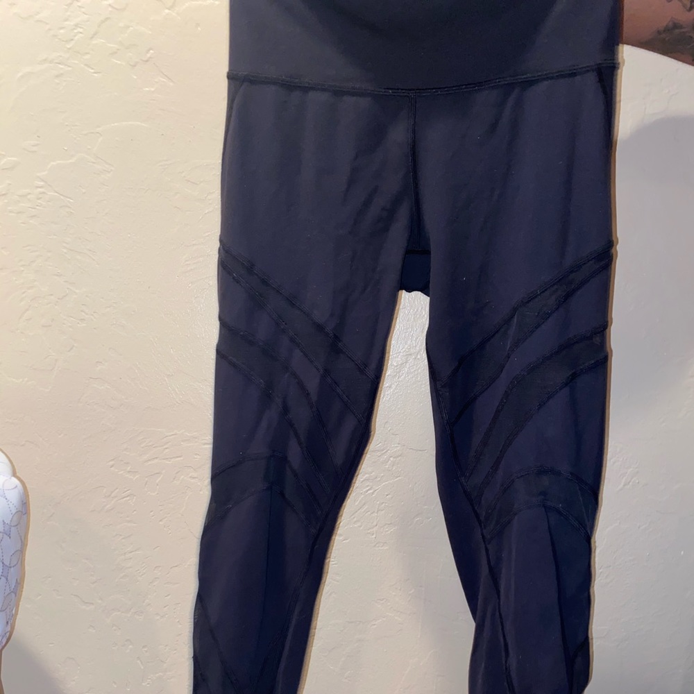 Black mesh lululemon leggings